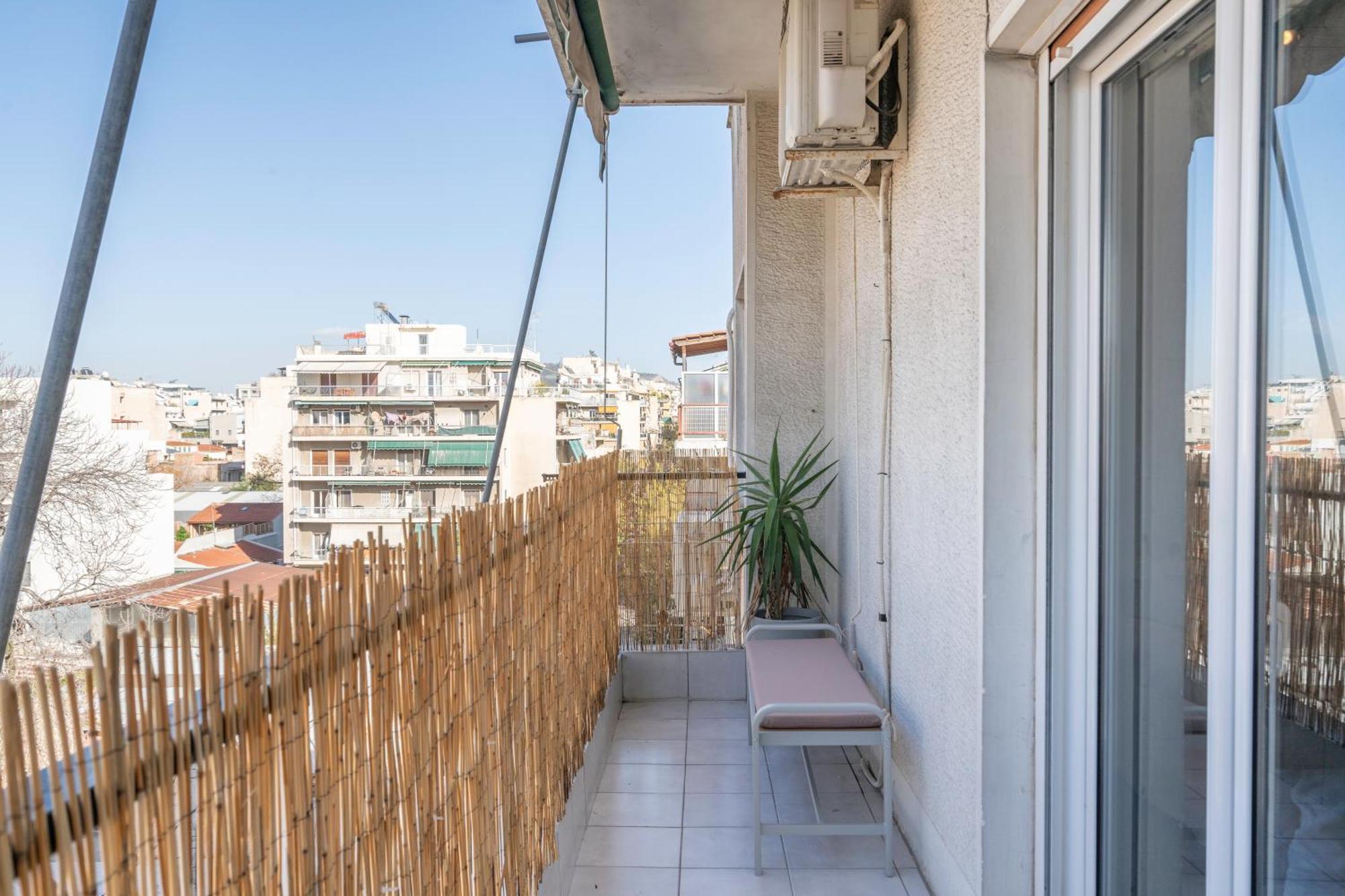 City Oasis: Newly Renovated 2Br Apt In City Center Athens Ngoại thất bức ảnh