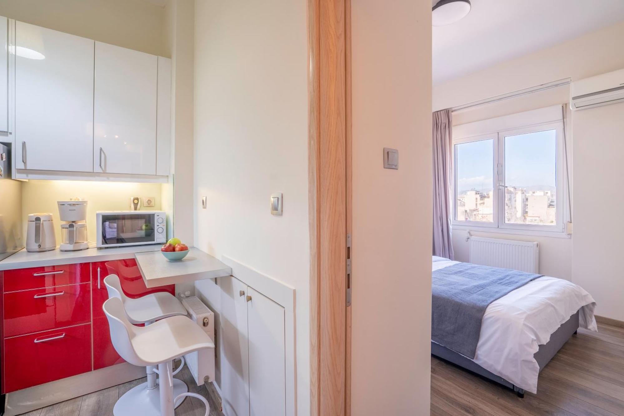 City Oasis: Newly Renovated 2Br Apt In City Center Athens Ngoại thất bức ảnh