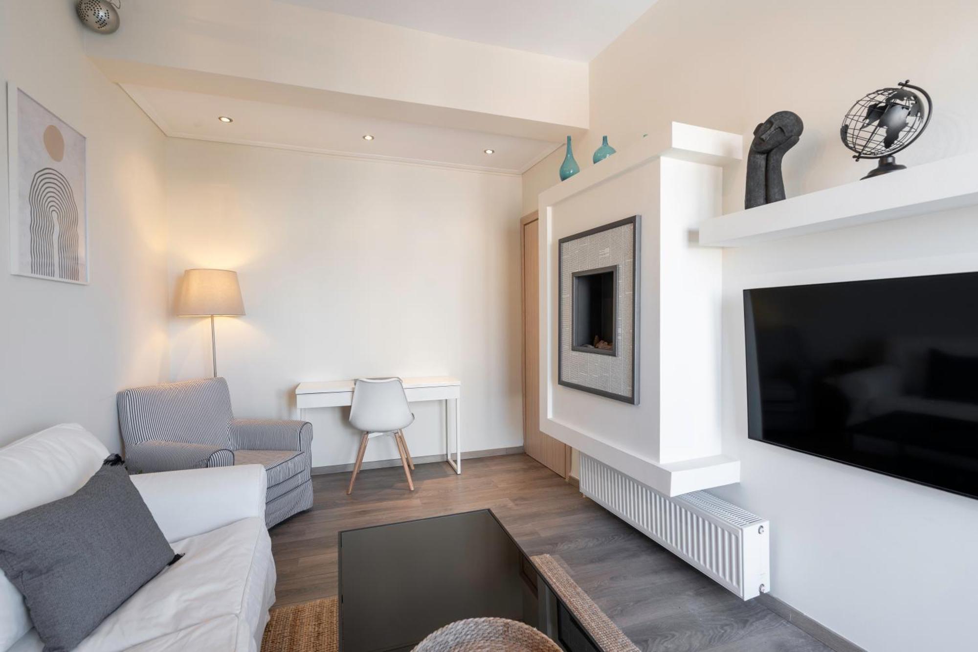 City Oasis: Newly Renovated 2Br Apt In City Center Athens Ngoại thất bức ảnh